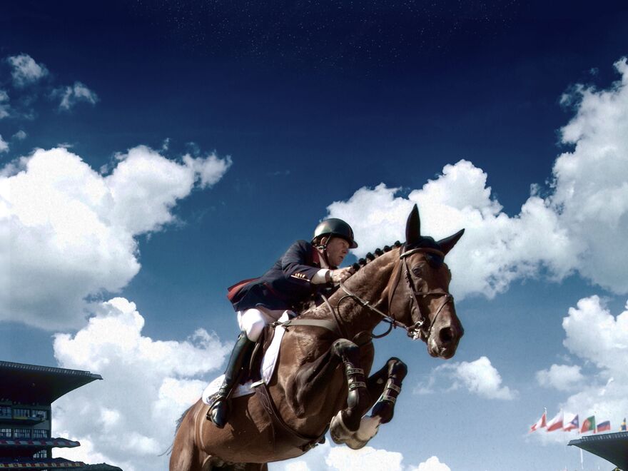 Nick Skelton on horse back.