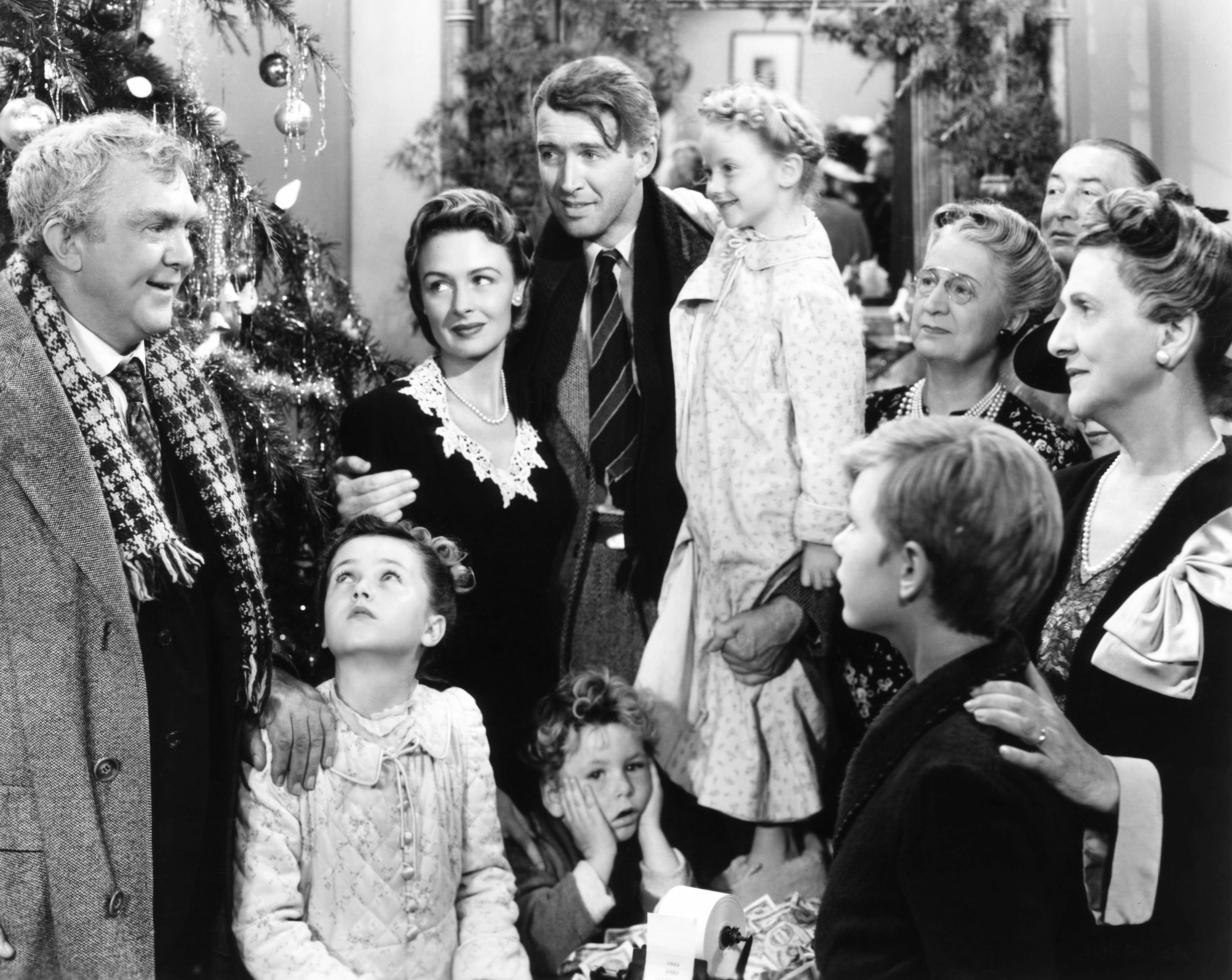 Прошлые жизни кинотеатр. Эта замечательная жизнь 1946. Эта замечательная жизнь / it's a wonderful Life (1946). Джордж Бейли эта замечательная жизнь.
